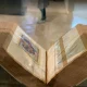 شاهنامه چاپ فلورانس در موزه توس