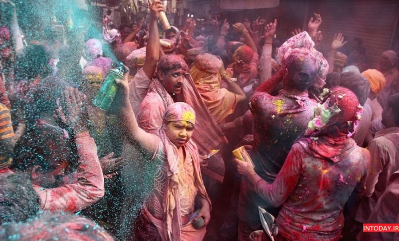تصاویر جشنواره هولی هند | جشن رنگ هندوستان