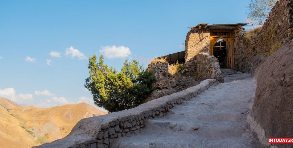 قلعه الموت روستای گازرخان قزوین