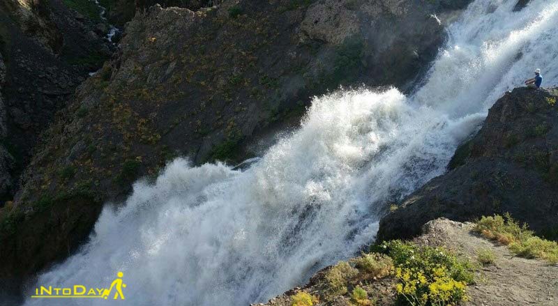 آبشار سوله دوکل یا دیزج در آذربایجان غربی