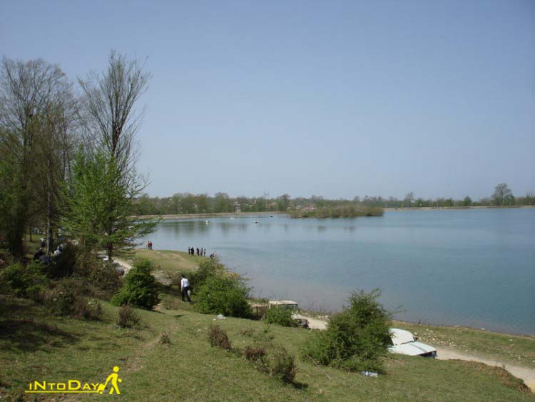دریاچه آویدر از جاذبه های طبیعی نوشهر