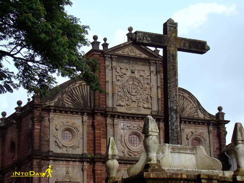 کلیسای بوم ژیزوس از اماکن مذهبی گوا