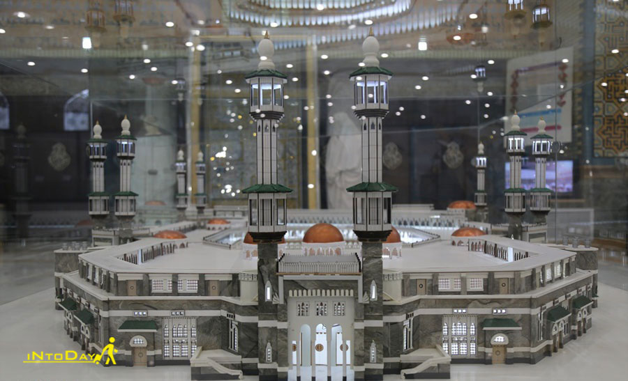 تندیس مسجد الحرام در موزه دین و دنیا قم
