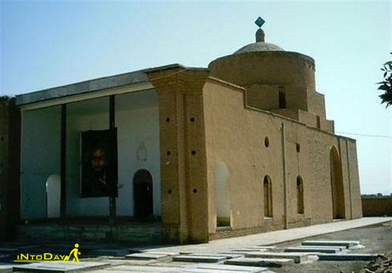 امامزاده علی اکبر در گرمسار