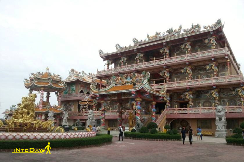 معبد ویهان تپ ساتیت چونبوری تایلند