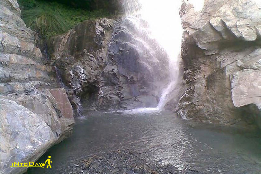 آبشار چوتین گون سیستان و بلوچستان