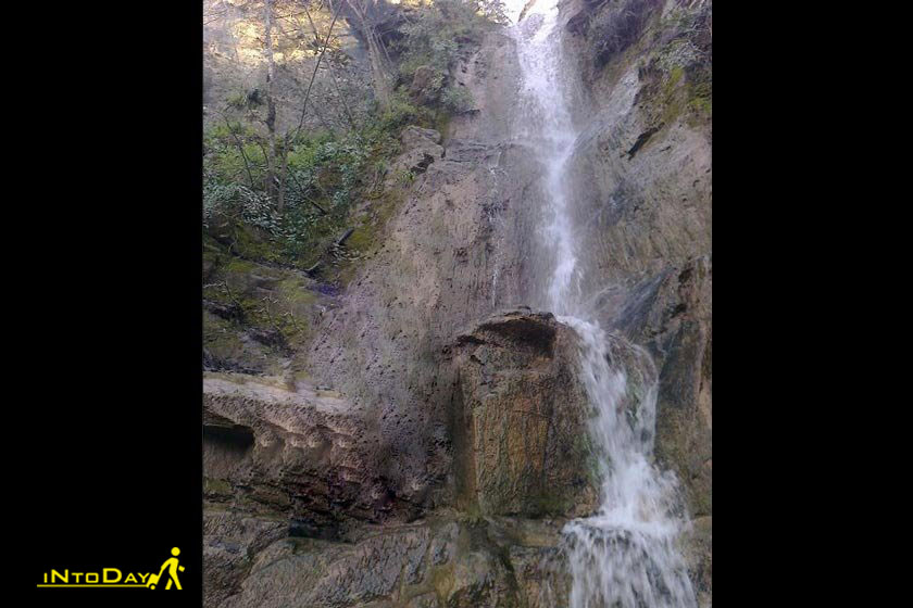 آبشار لوم لوم مینودشت