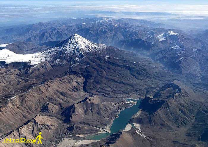 کوه دماوند بلندترین قله آتشفشانی آسیا
