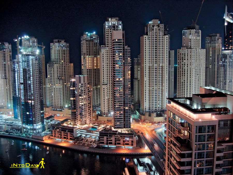 شهر دبی در شب