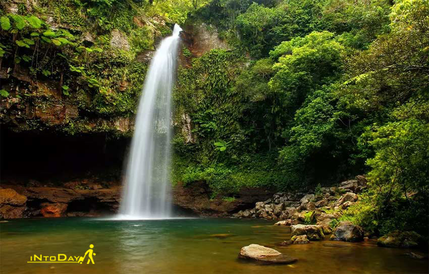 آبشار تاوارو فیجی