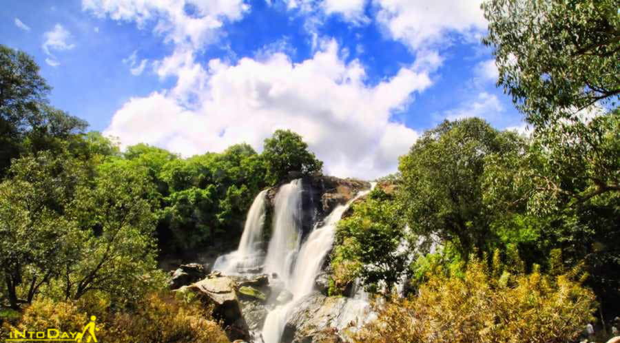 10- آبشار Shivanasamudra از آبشارهای هند