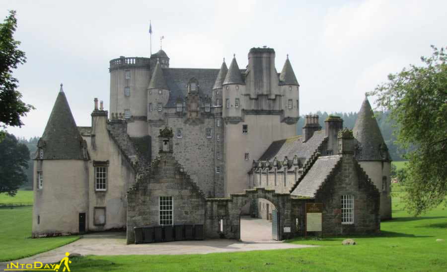 قلعه فریزر اسکاتلند