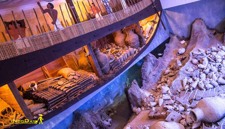 موزه آثار باستانی زیر آب