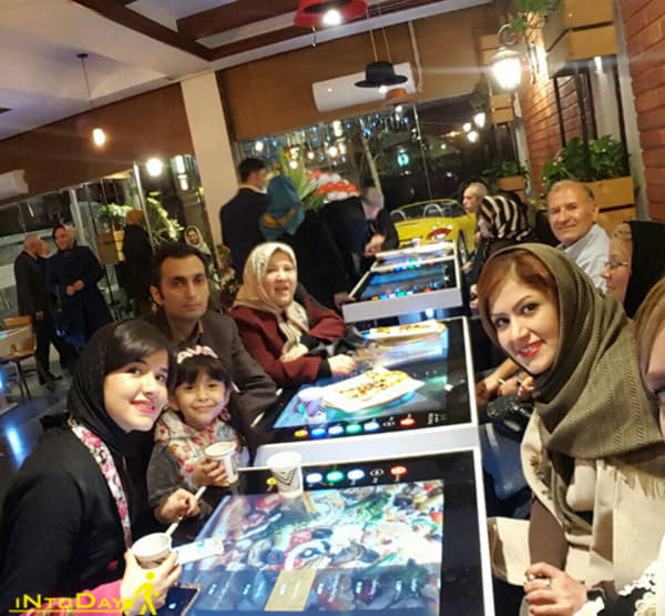 رستوران روبوشف تهران