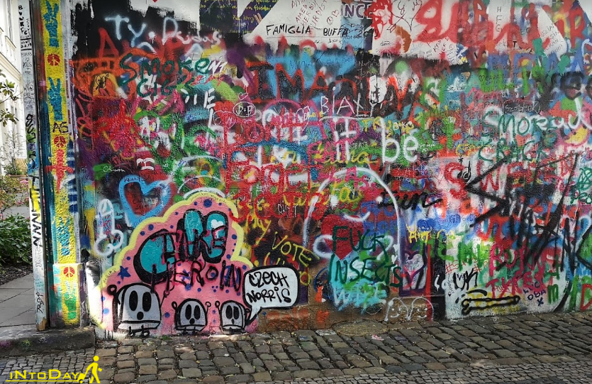 دیوار جان لنون پراگ