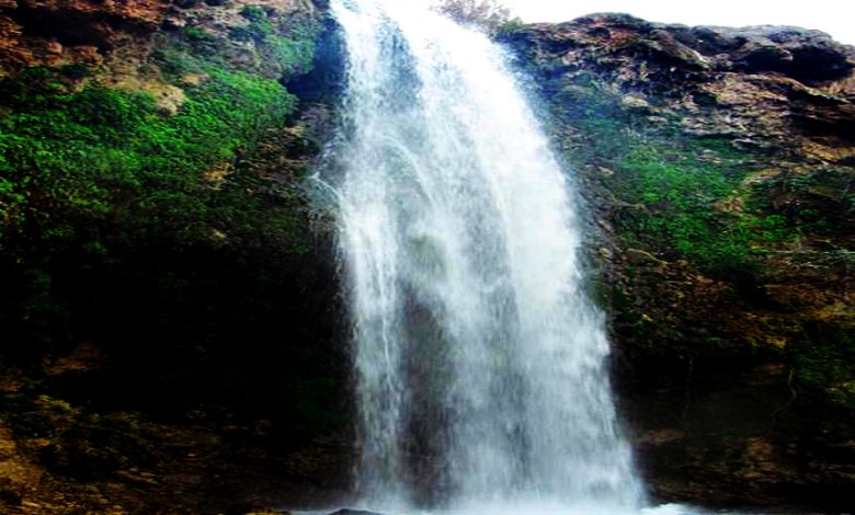آبشار آبگرم مشهد