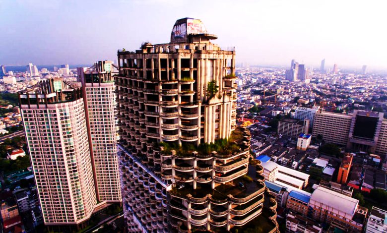 برج یونیک ساتورن بانکوک