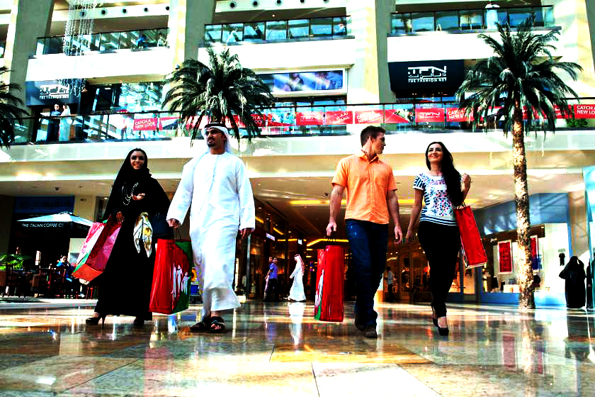 قوانین و آداب و رسوم امارات 
