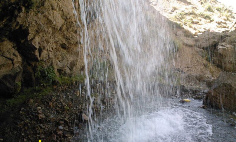 حوضچه آبشار آینه ورزان