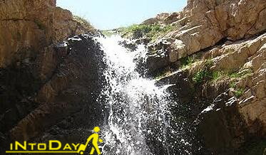 lar-barf-tangeh-waterfall