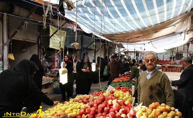 بخش میوه های بازار روز ساری