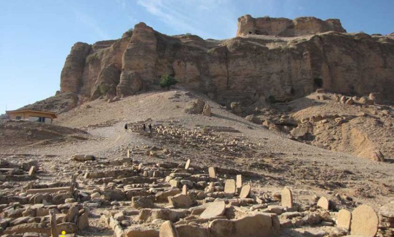 بقایای باستانی در اطراف قلعه شاداب دزفول