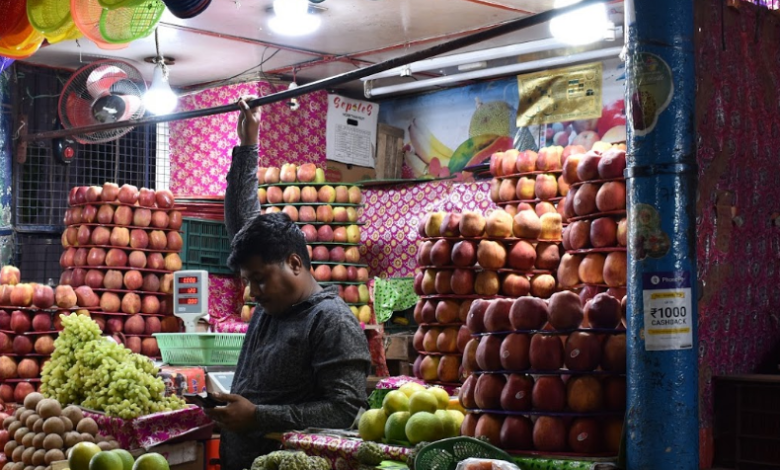 میوه های تازه در بازار دواراجا میسور