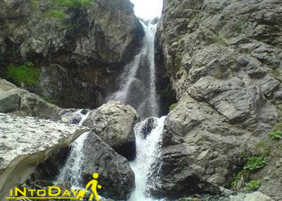 darbandsar-waterfall