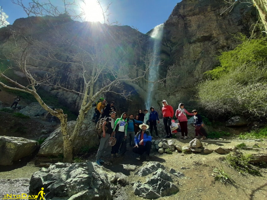 فصل بهار در آبشار سنگان سولقان