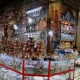 مغازه‌های ظروف مسی در بازار بزرگ اصفهان