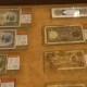 پول‌های قدیمی در موزه شاهچراغ
