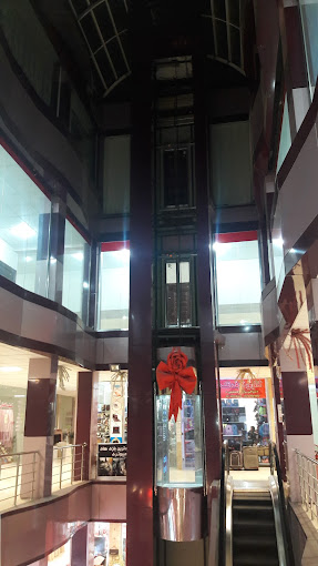 مرکز خرید پردیس بستان آباد