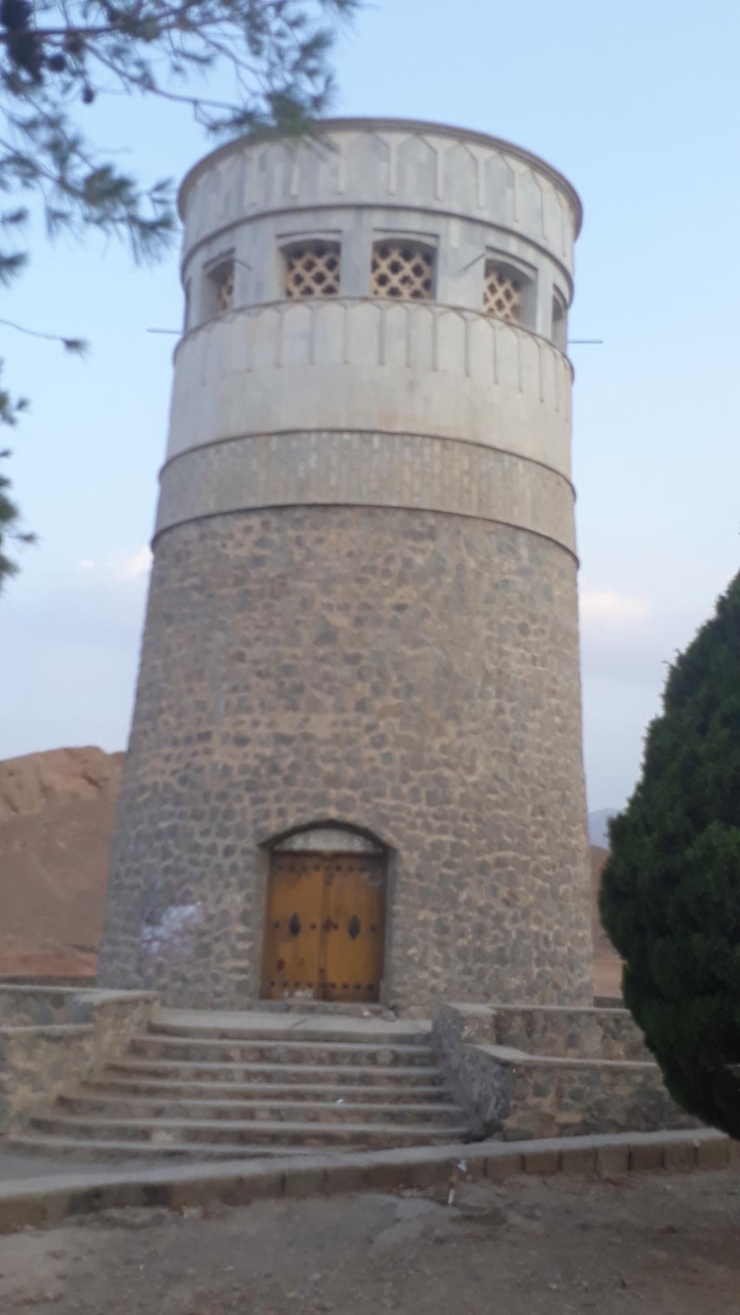 Mehriz Shakib Pigeon Tower(برج کبوتر خانه شکیب مهریز ) برج کبوترخانه شکیب