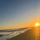 طلوع خورشید در ساحل گرت لاوان