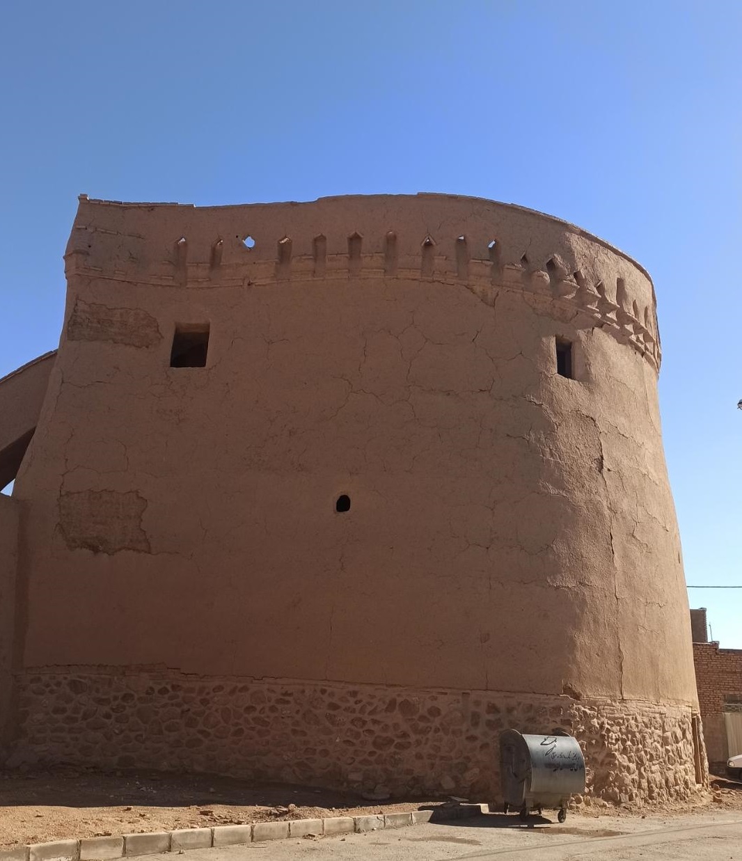 Tower Khajeh Nemat Aghda-Ardakan B برج خواجه نعمت عقدا در استان یزد