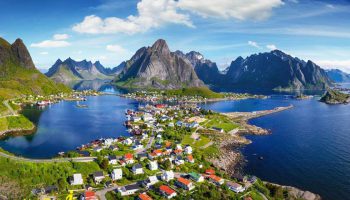 لوفوتن (Lofoten) از جاذبه های دیدنی نروژ