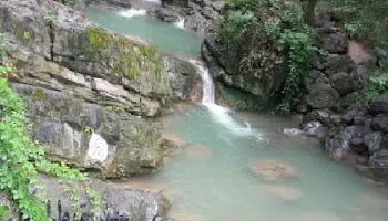 آبشار آق‌سو جنگل گلستان