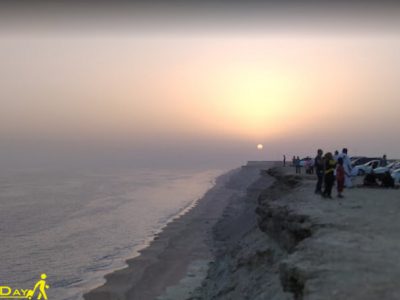 غروب آفتاب در ساحل کمب چابهار