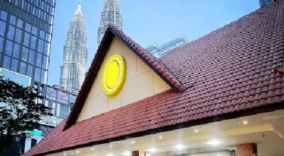 رستوران ناسی کندر پلیتا کوالالامپور